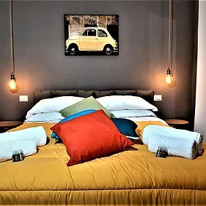 Tribvni Plebis , Rome Italy